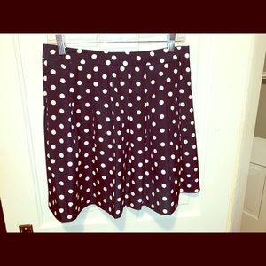 J Crew navy and cream polka dot pleated skirt